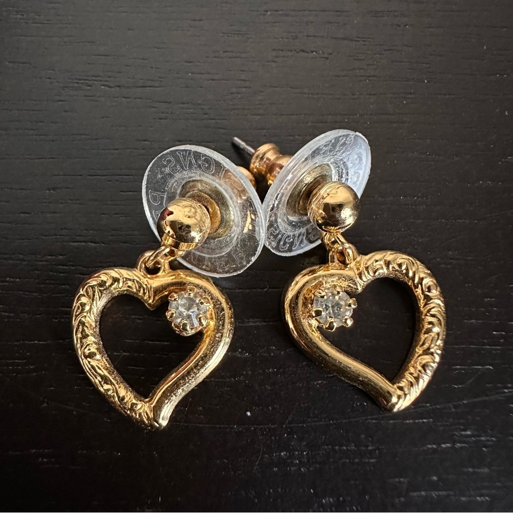 Heart shaped gold plated earrings with crystal accent and plastic backs NEW